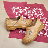 Jenni Clog + Bandana